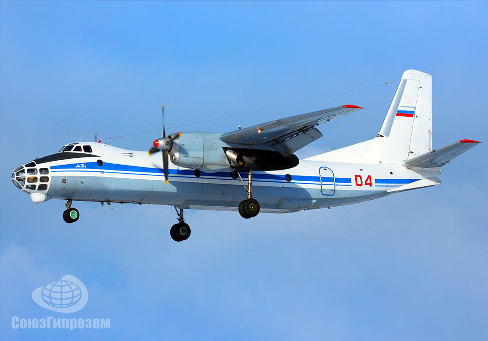 Самолёт Ан-30 для выполнения аэрофотосъёмки