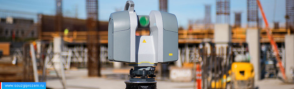 Лазерный сканер Trimble TX8 выполняет съёмку на строительной площадке