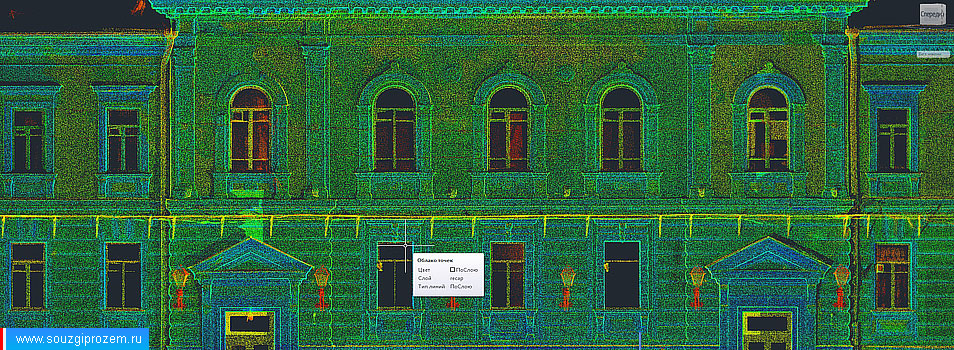 Облако точек лазерного сканирования — точечная модель фасада исторического здания в Москве